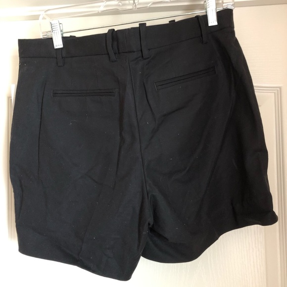 Gap business casual shorts - Picture 4 of 5